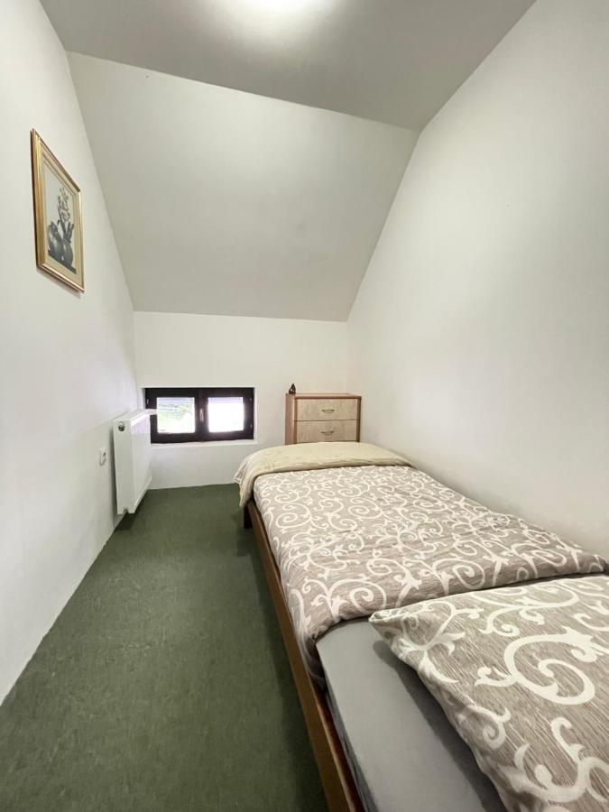 Underwoods Zabljak Guesthouse Экстерьер фото